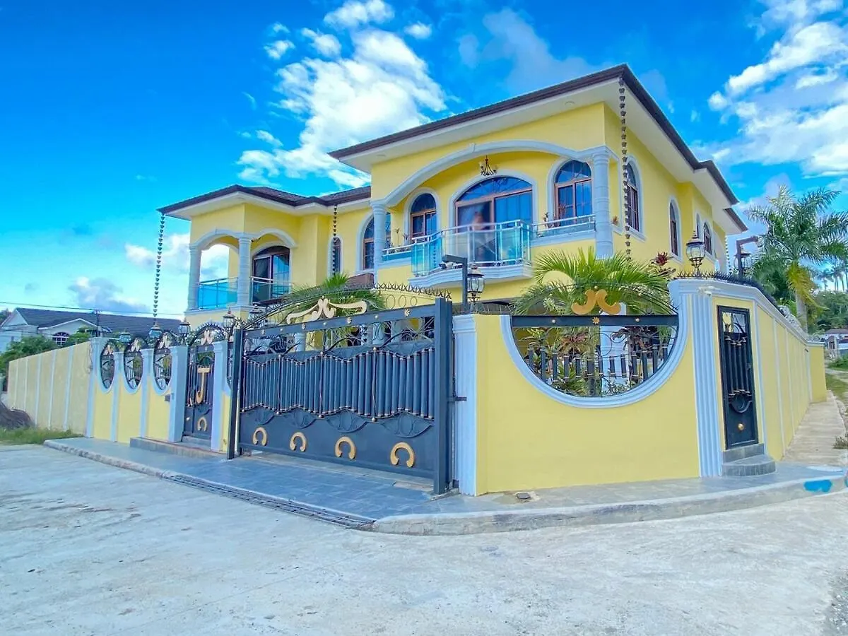 Beautiful Villa With Mountain View プエルト・プラタ